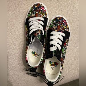 NWT Super Mario Bros Boys Shoes